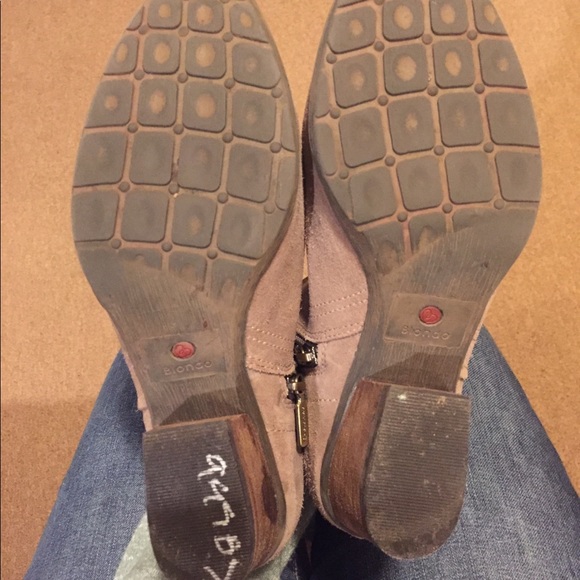 Blondo Tan Leather Ankle Boots - Picture 6 of 6